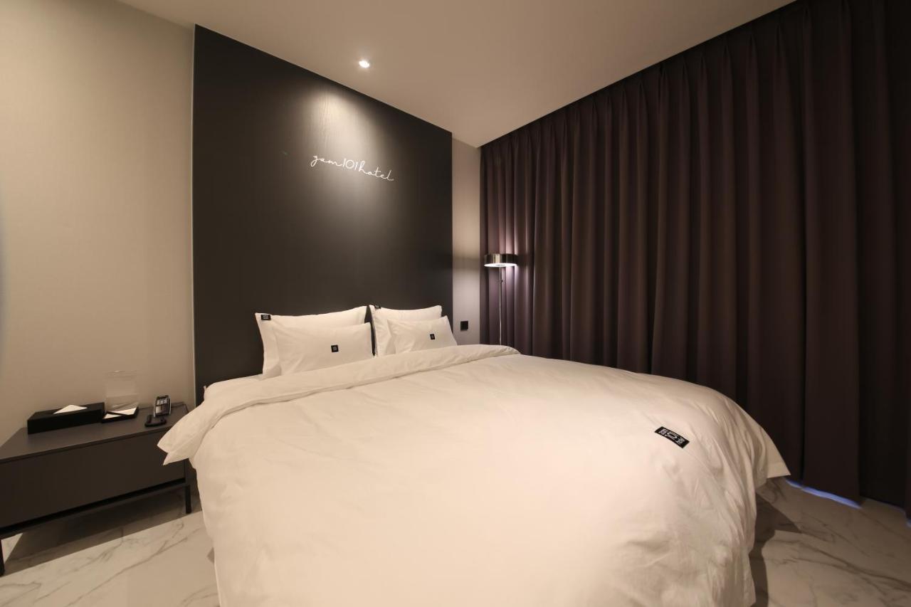 Zam101 Hotel Gimhae Luaran gambar