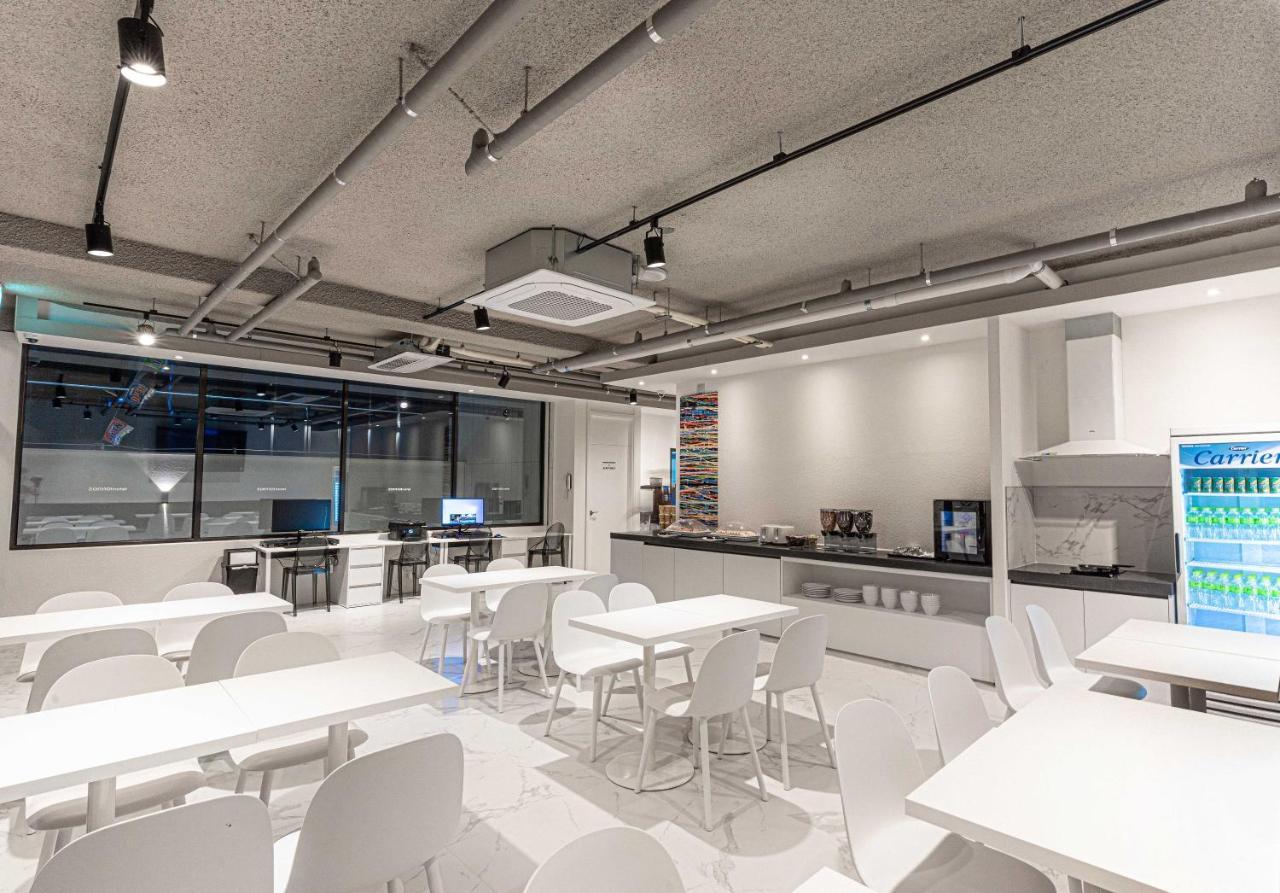 Zam101 Hotel Gimhae Luaran gambar